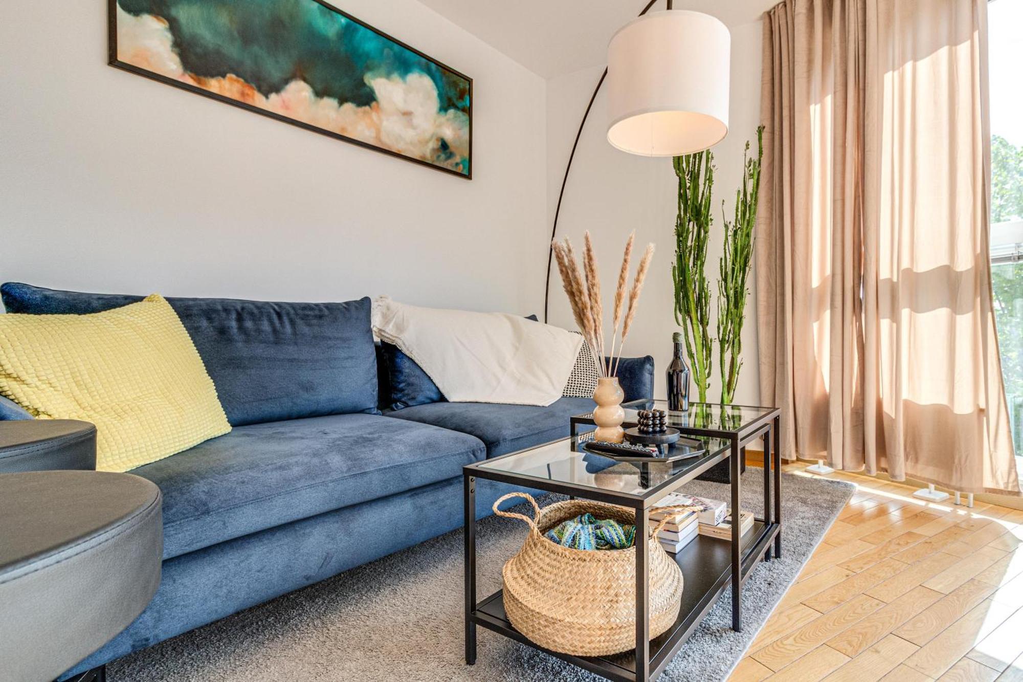 Rentplanet - Apartament Wszystkich Swietych Wroclaw Luaran gambar