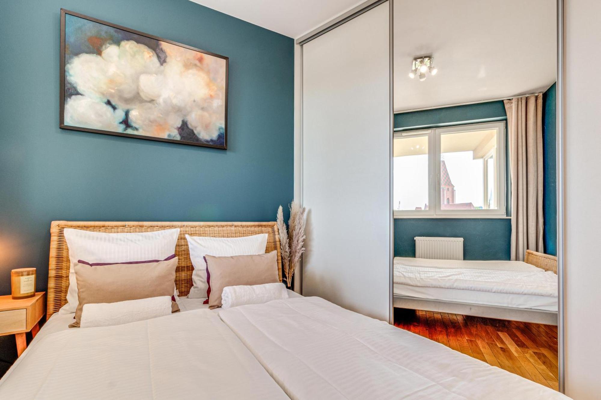 Rentplanet - Apartament Wszystkich Swietych Wroclaw Luaran gambar