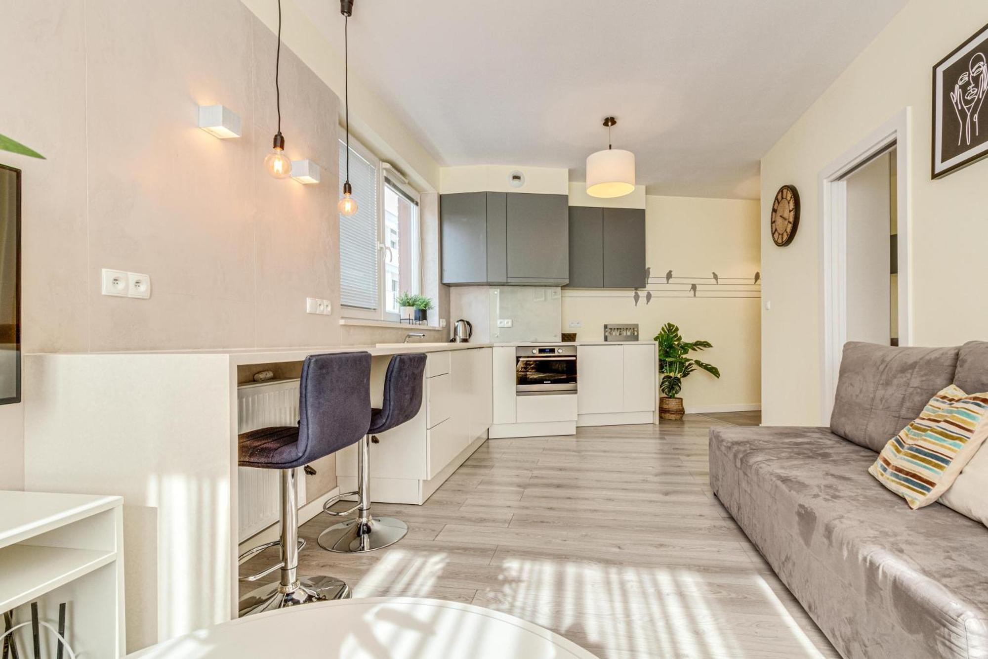 Rentplanet - Apartament Wszystkich Swietych Wroclaw Luaran gambar